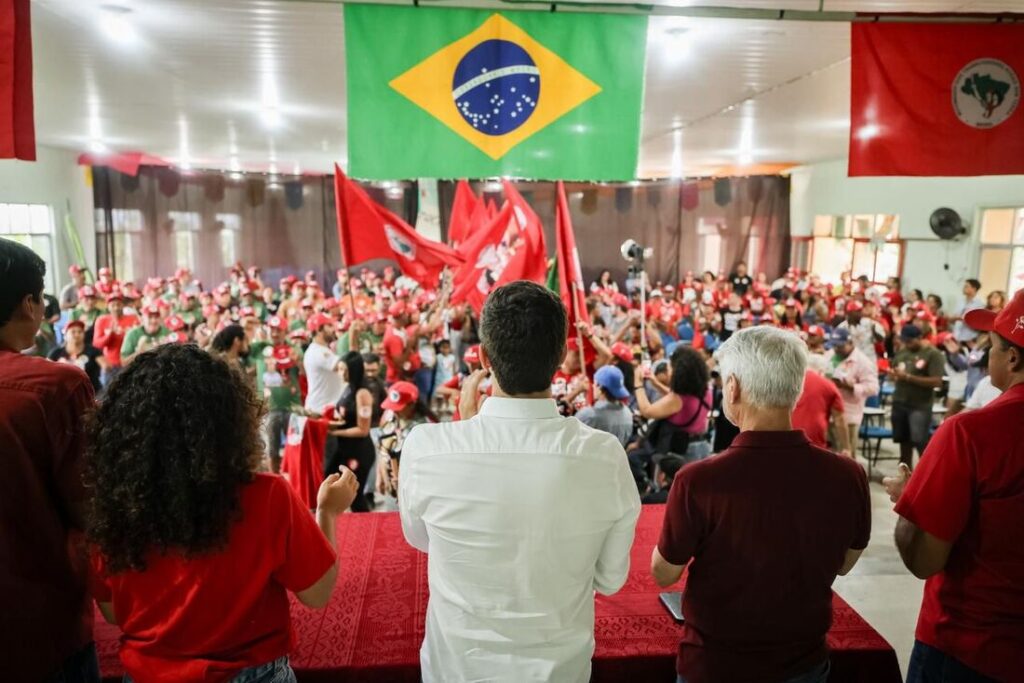 João Campos defende parceria do Estado com agricultura familiar